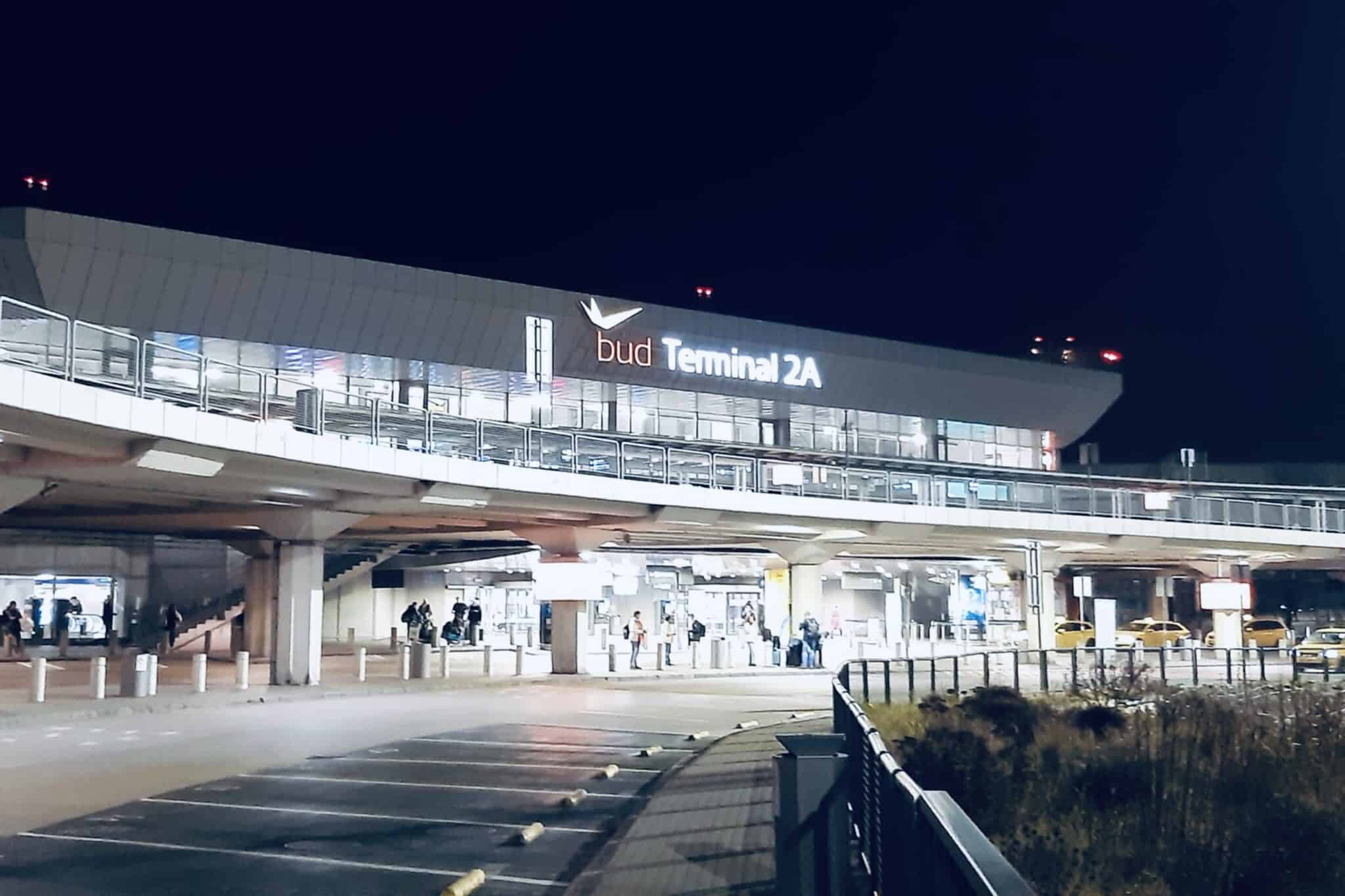 The building of the Budapest Airport at night.
